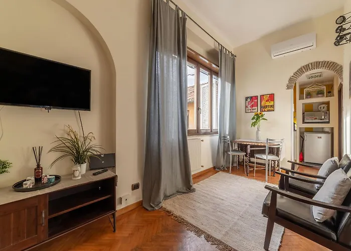 Piazza Navona Penthouse